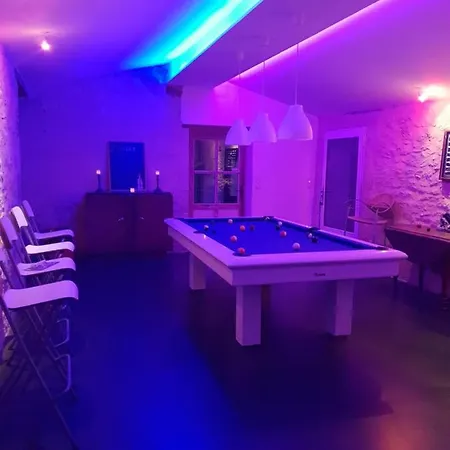 Holiday home Marcel Sauna Billard Piscine 25mn De Bordeaux *
