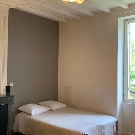 Semesterbostad Marcel Sauna Billard Piscine 25mn De Bordeaux Cérons