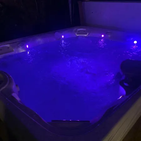 Marcel Sauna Billard Piscine 25mn De Bordeaux *