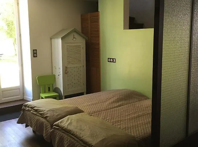 Vakantiehuis Marcel Sauna Billard Piscine 25mn De Bordeaux Cérons