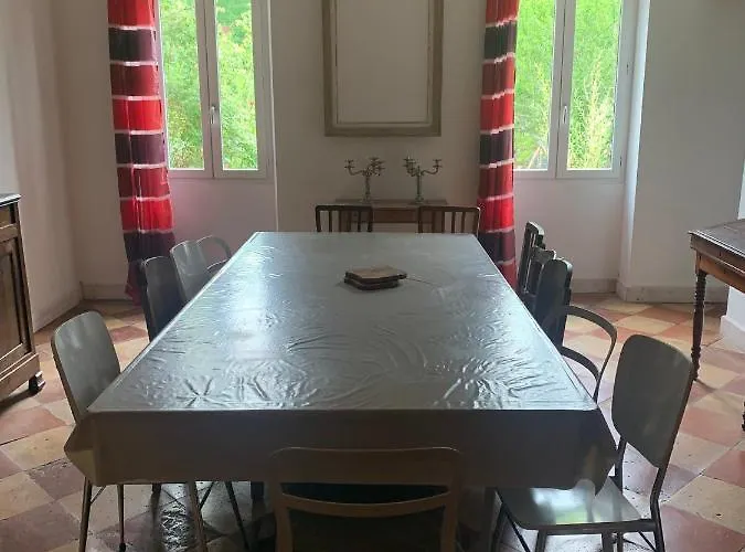 Marcel Sauna Billard Piscine 25mn De Bordeaux Dom wakacyjny Cérons