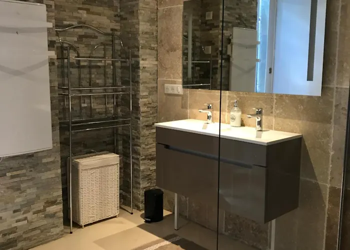Marcel Sauna Billard Piscine 25mn De Bordeaux *
